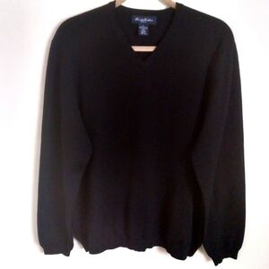 Brooks Brothers Black VNeck Sweater Merino Wool Men's XL Quiet Luxury Minimalist